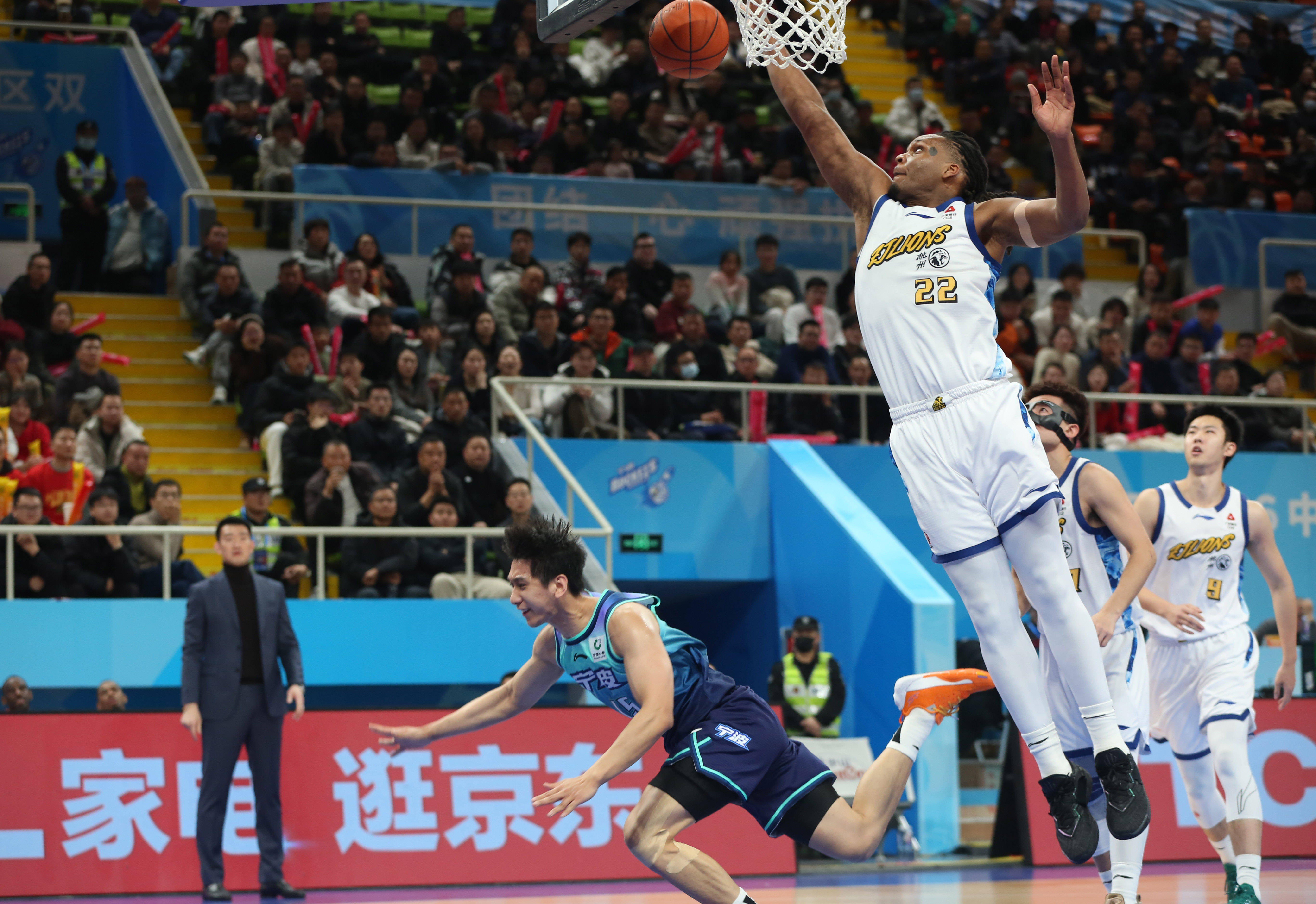 九游体育下载-里程碑夜葡萄牙体育绝杀压哨，CBA常规赛关键时刻刷纪录，管理层满意，资深球员宣示担当的简单介绍