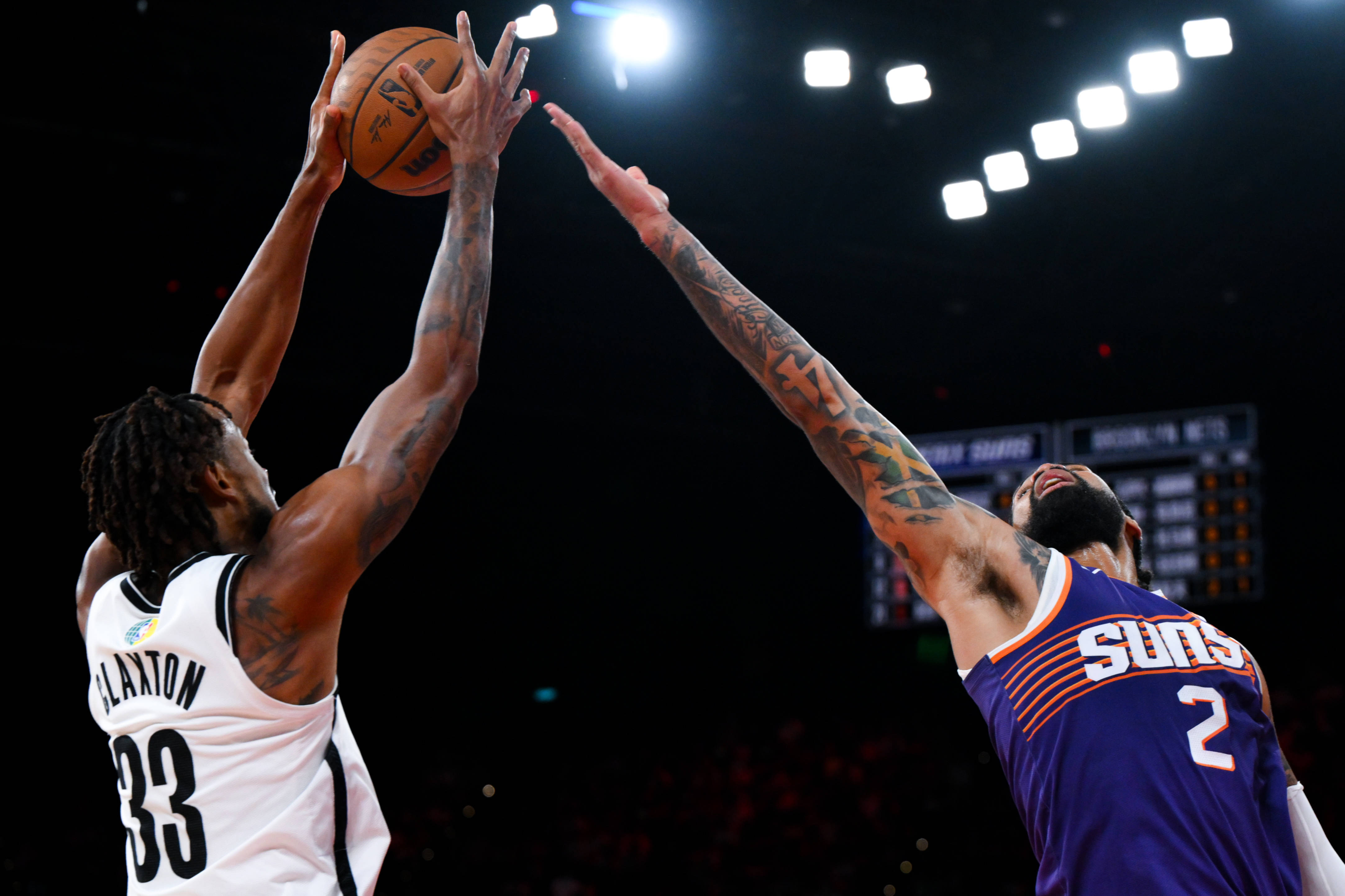 尼斯迎NBA季后赛关键赛,清晨篮板制胜,管理层满意,团队化学反应显著的简单介绍 尼斯迎NBA季后赛关键赛,清晨篮板制胜,管理层满意,团队化学反应显著的简单介绍